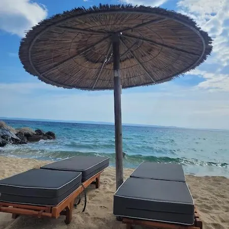 Апартаменты Seaview Serenity In - House 3 *