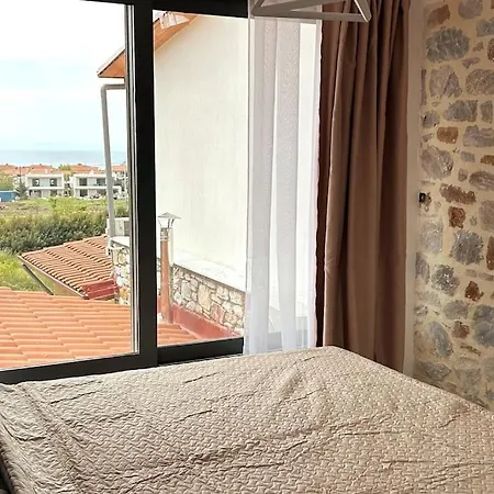 Апартаменты Seaview Serenity In - House 3 Никити