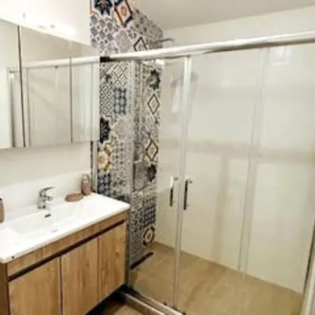 شقة Seaview Serenity In - House 3 *