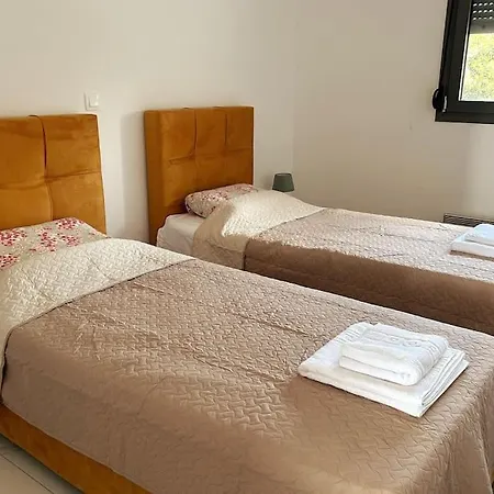 شقة Seaview Serenity In - House 3 *