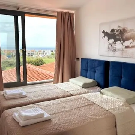 Seaview Serenity In - House 3 نيكيتي