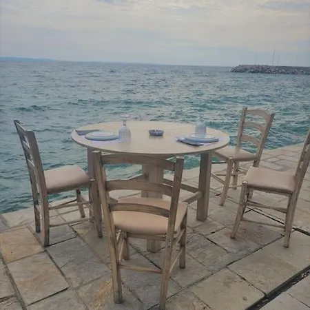Seaview Serenity In - House 3 *